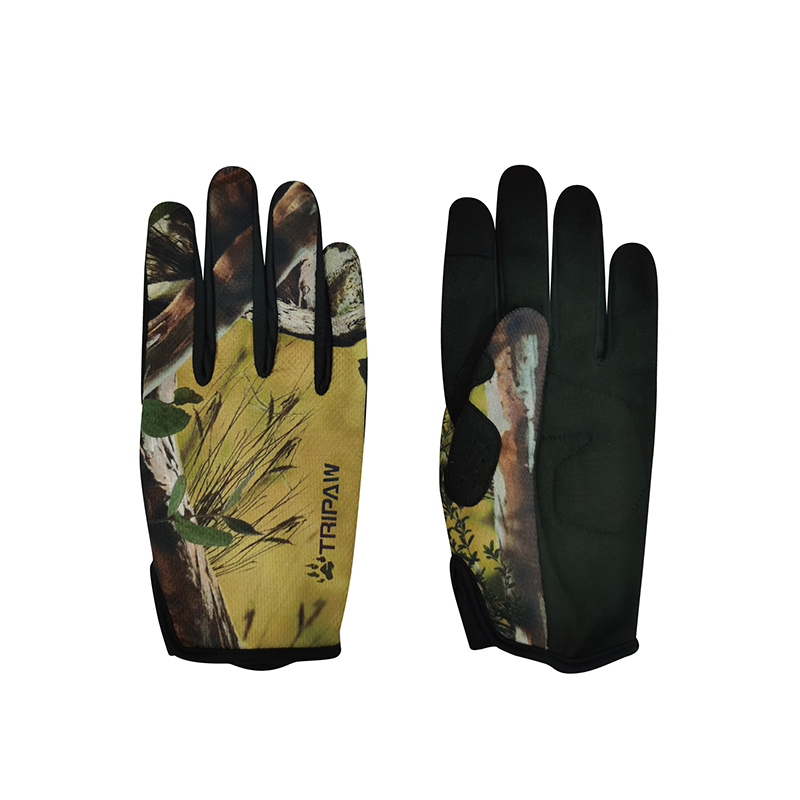 Hunting gloves